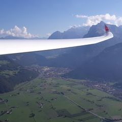 Flugwegposition um 16:03:36: Aufgenommen in der Nähe von See-Gaster, Schweiz in 1016 Meter